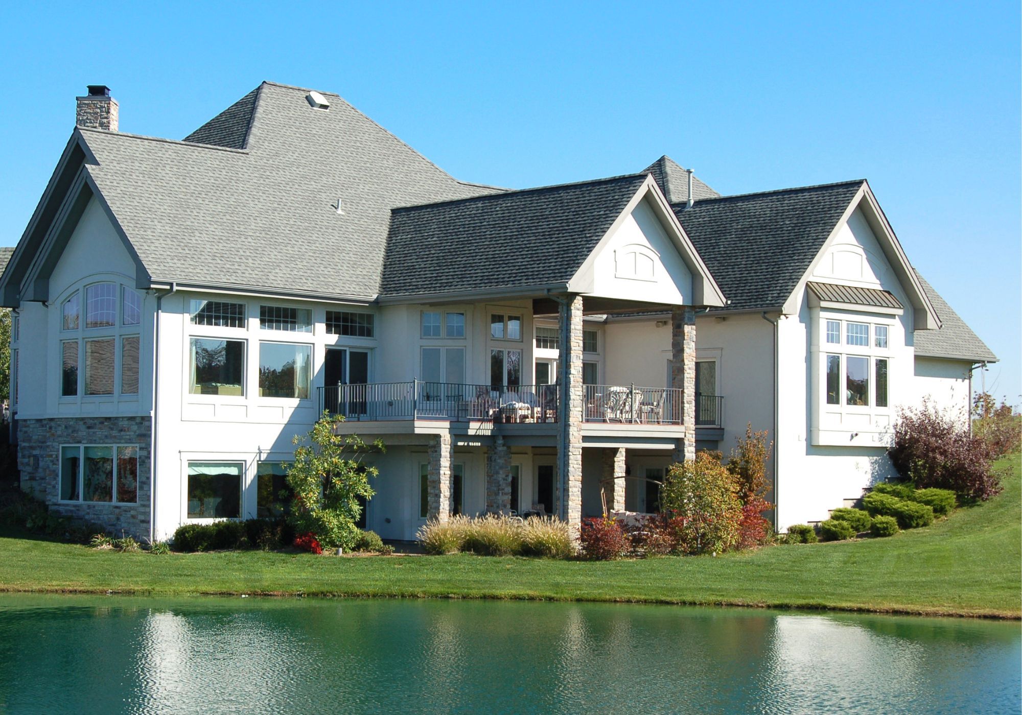 Biannual 2023 Real Estate Sales Report: Seller Focused